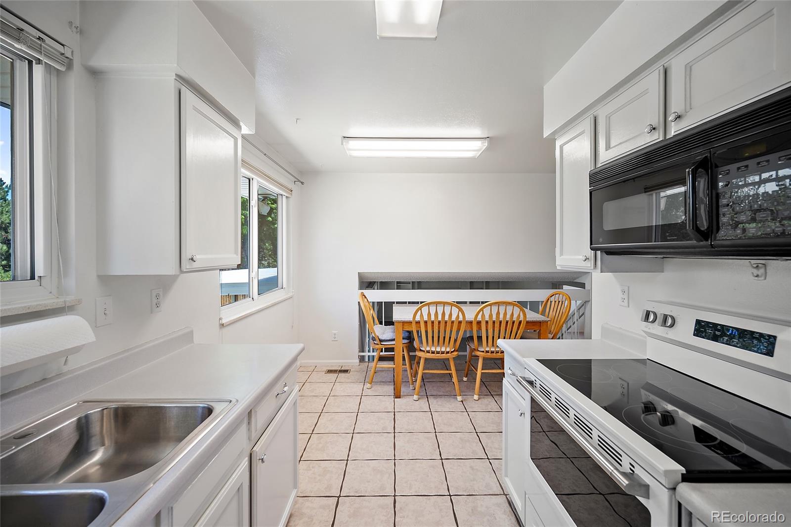 MLS Image #13 for 4695 w stanford avenue,denver, Colorado