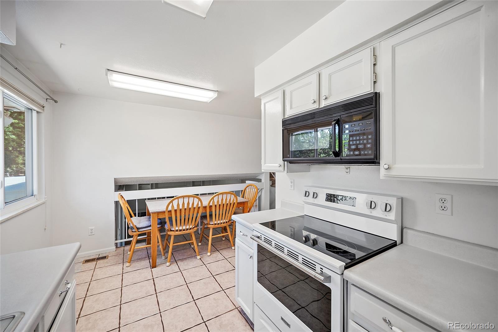 MLS Image #14 for 4695 w stanford avenue,denver, Colorado