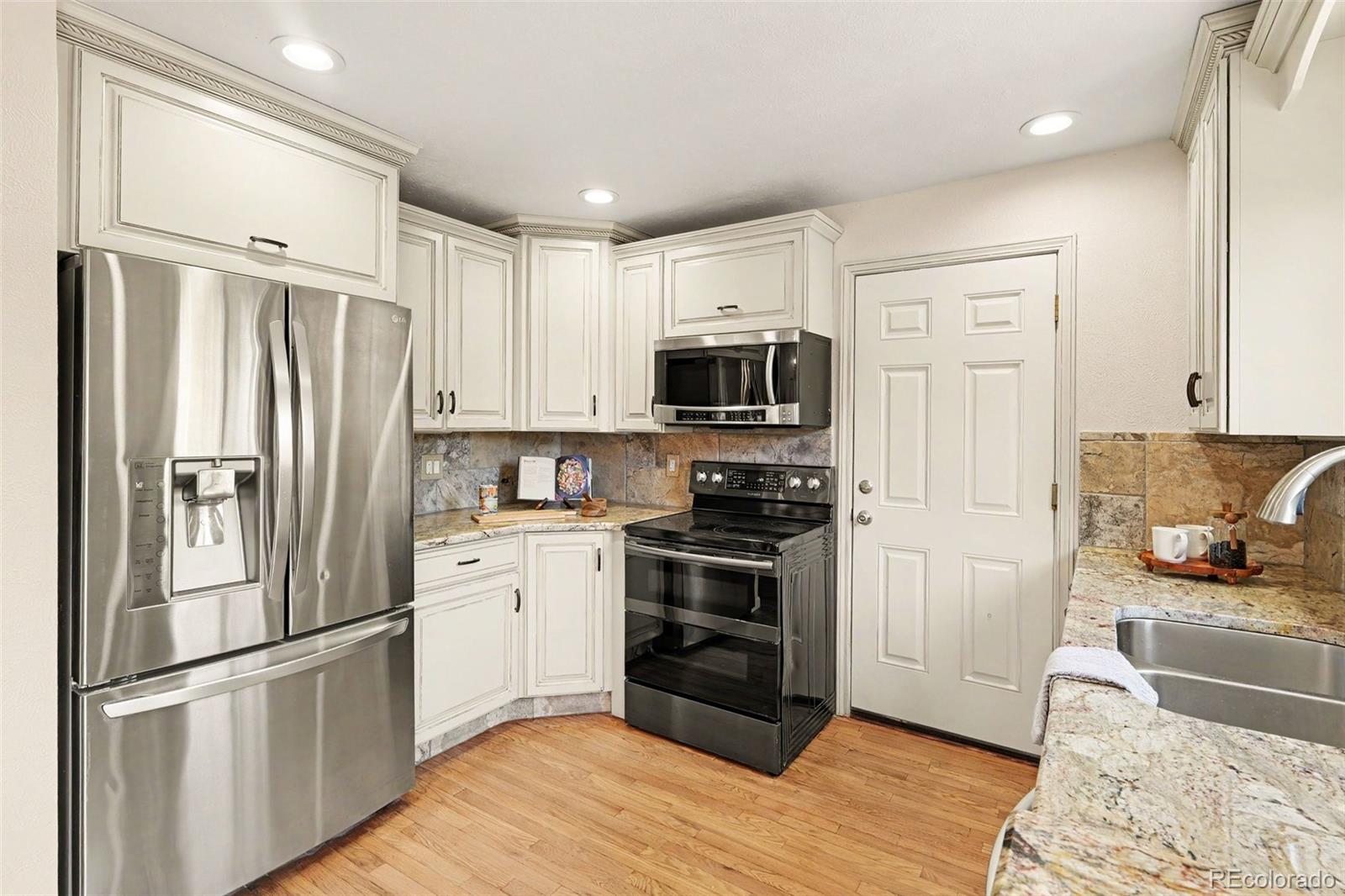 MLS Image #5 for 11423 w ida avenue,littleton, Colorado