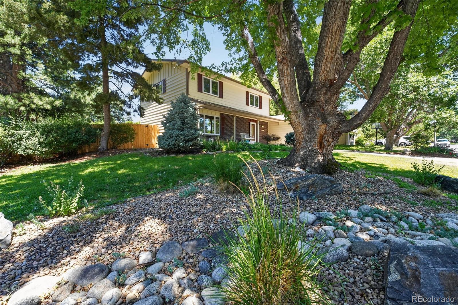 MLS Image #1 for 8047 w harvard drive,denver, Colorado