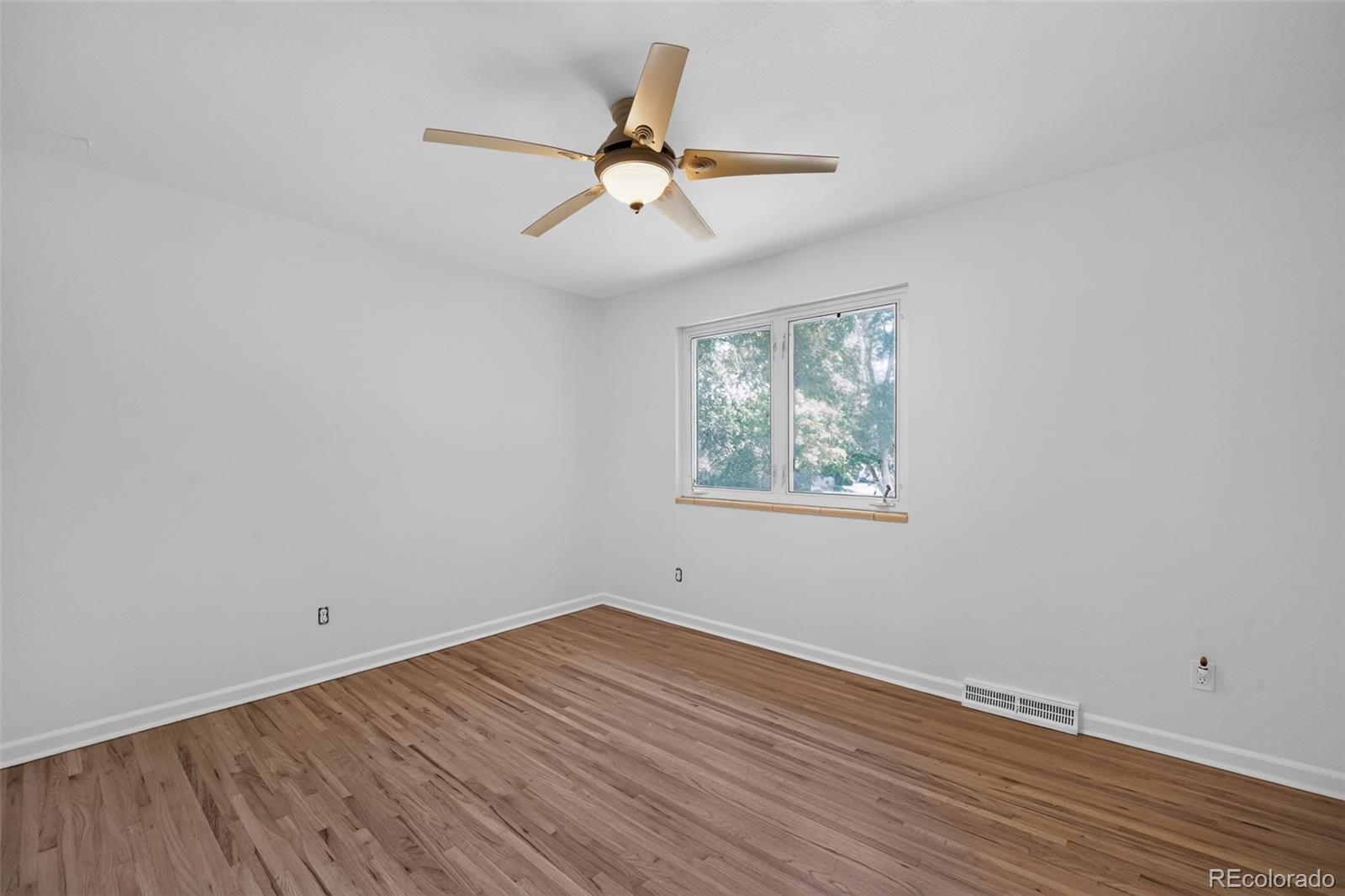 MLS Image #13 for 8047 w harvard drive,denver, Colorado