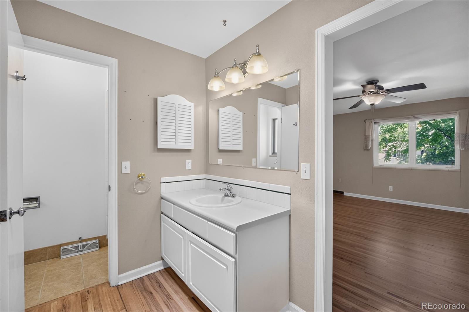 MLS Image #22 for 8047 w harvard drive,denver, Colorado
