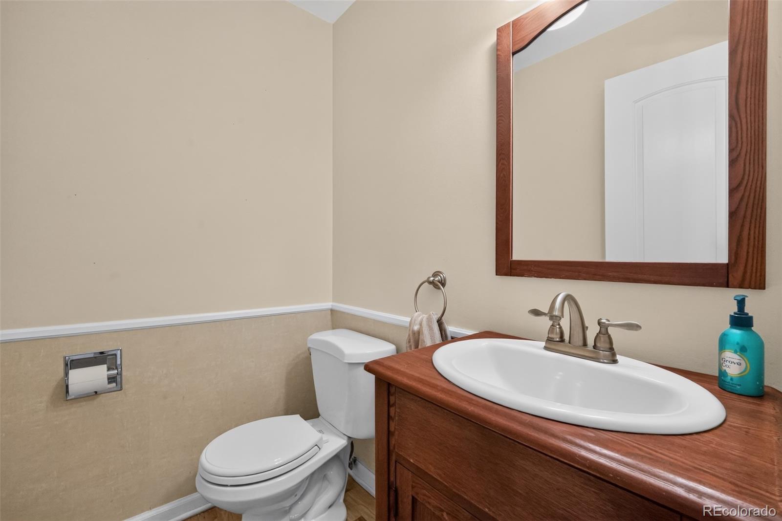 MLS Image #24 for 8047 w harvard drive,denver, Colorado