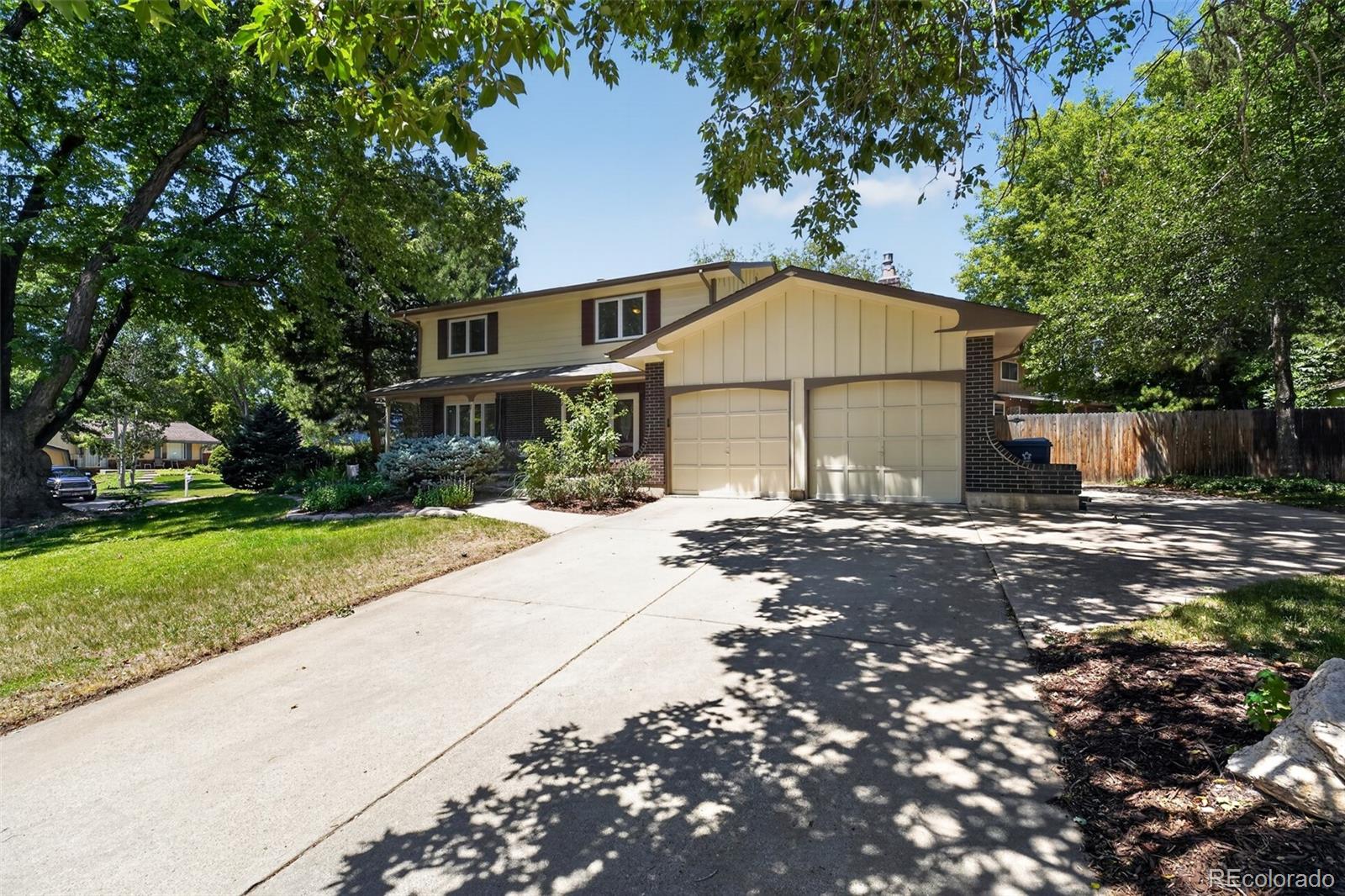 MLS Image #32 for 8047 w harvard drive,denver, Colorado
