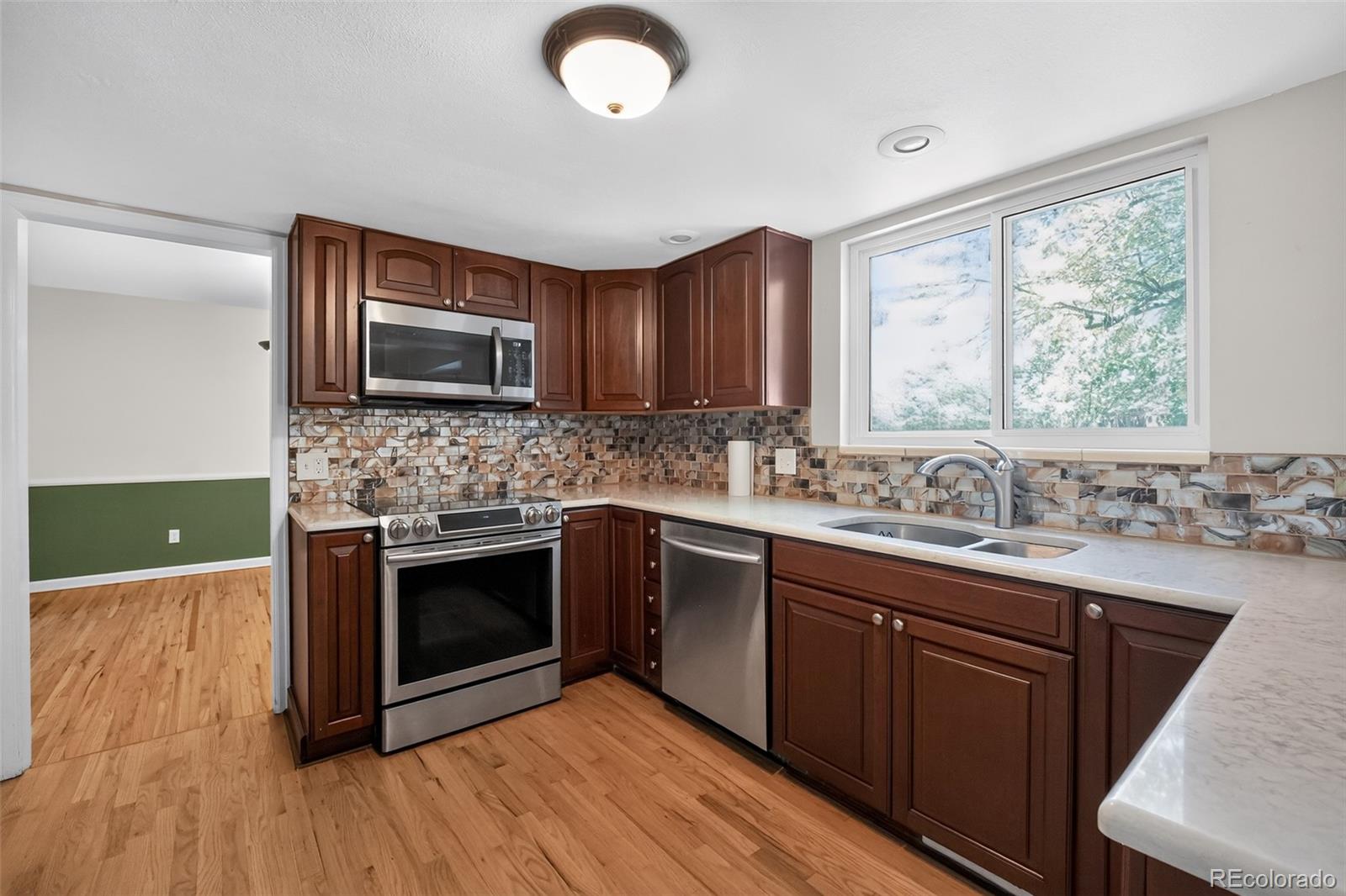 MLS Image #6 for 8047 w harvard drive,denver, Colorado