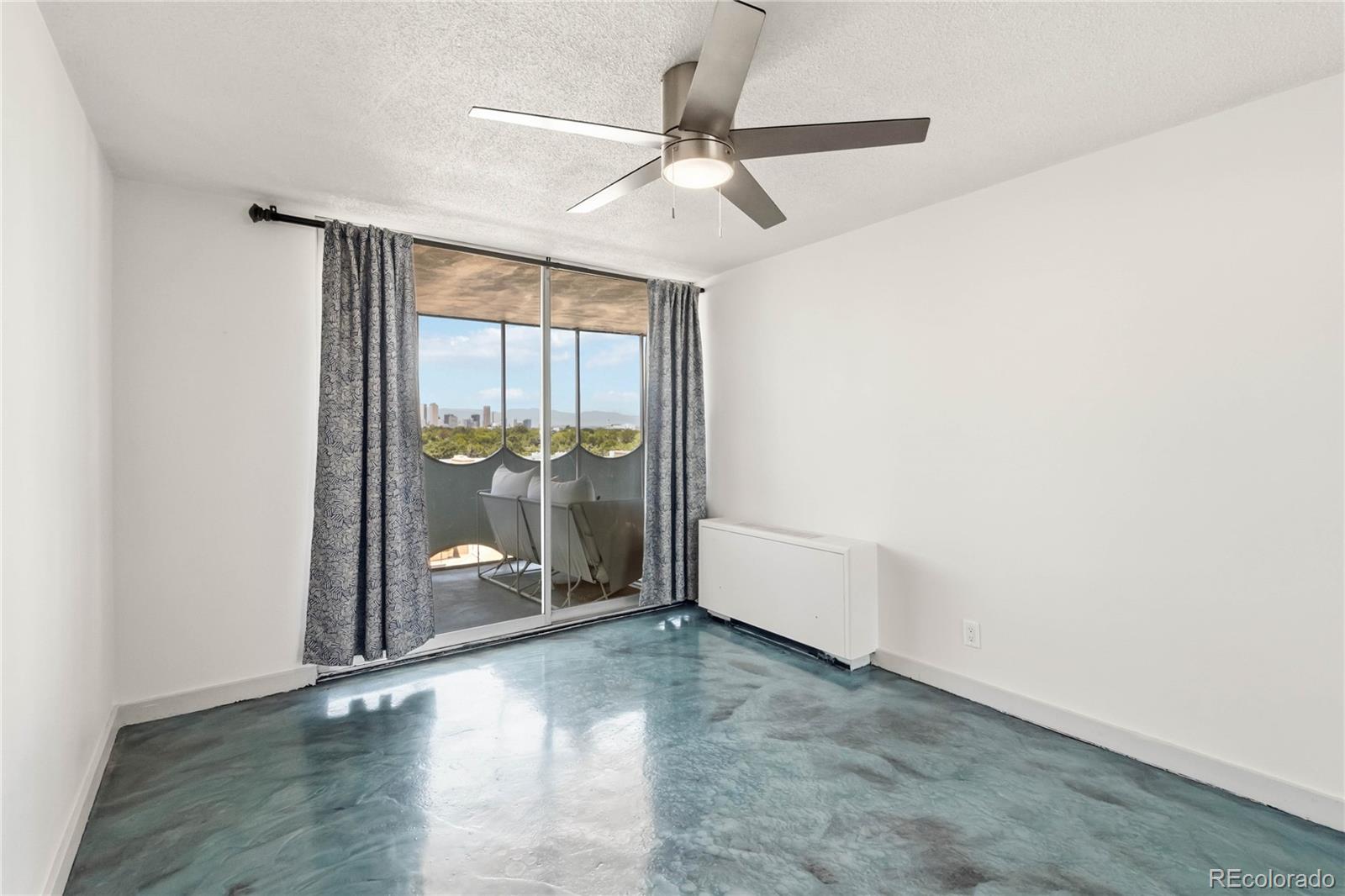 MLS Image #16 for 1155 n ash street,denver, Colorado