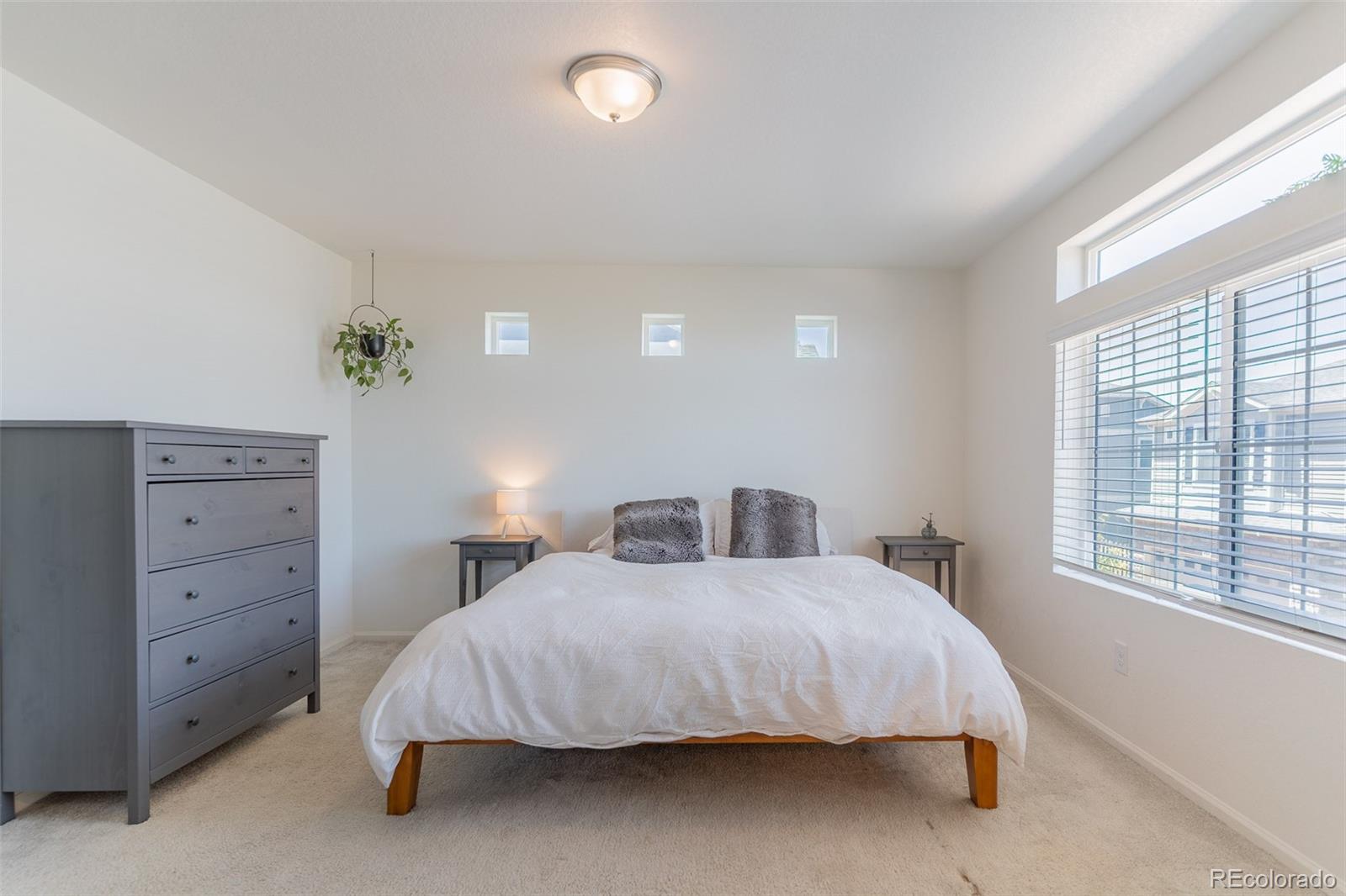 MLS Image #17 for 211 s oak hill street,aurora, Colorado