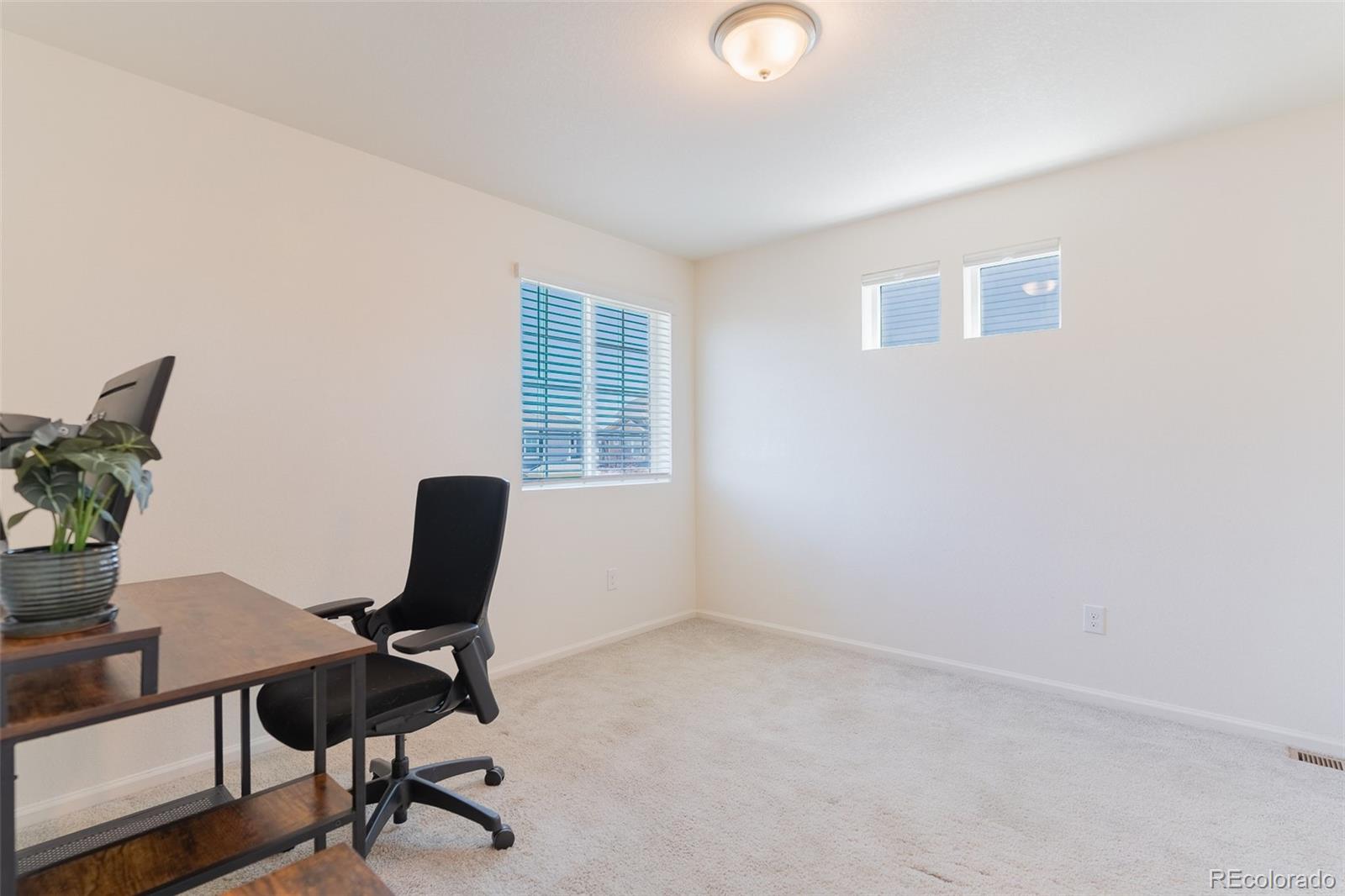 MLS Image #23 for 211 s oak hill street,aurora, Colorado