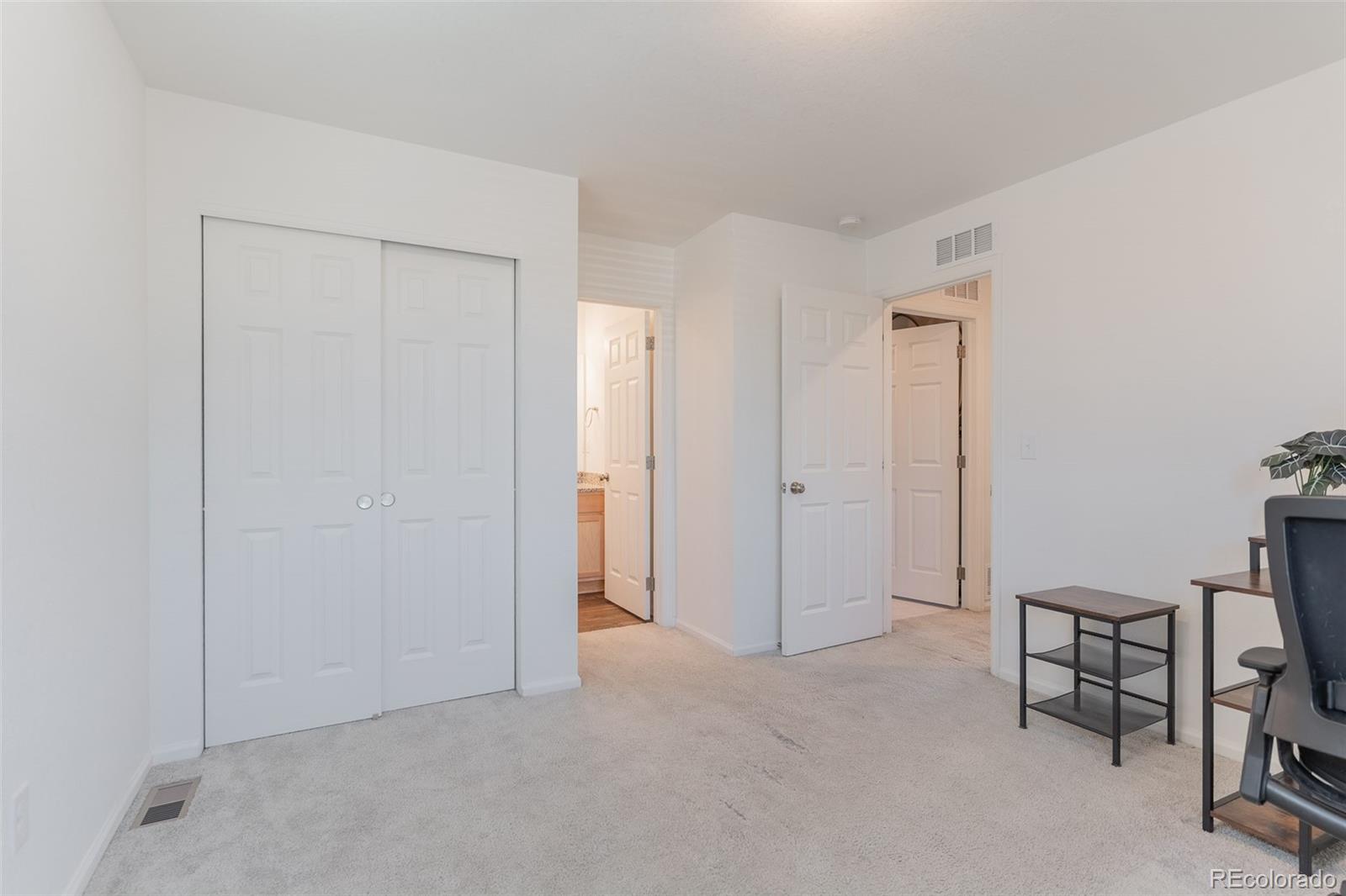 MLS Image #24 for 211 s oak hill street,aurora, Colorado