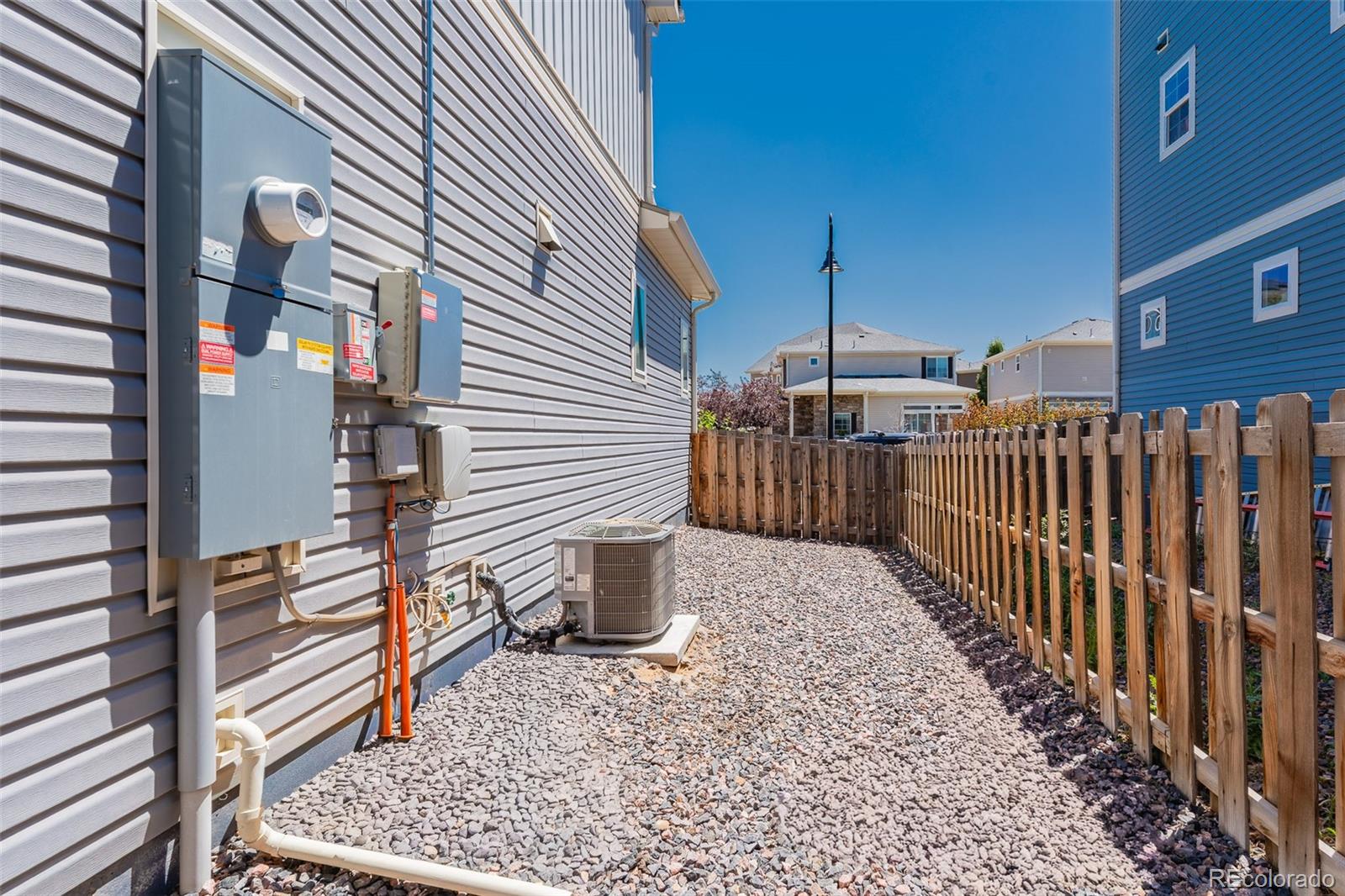 MLS Image #31 for 211 s oak hill street,aurora, Colorado