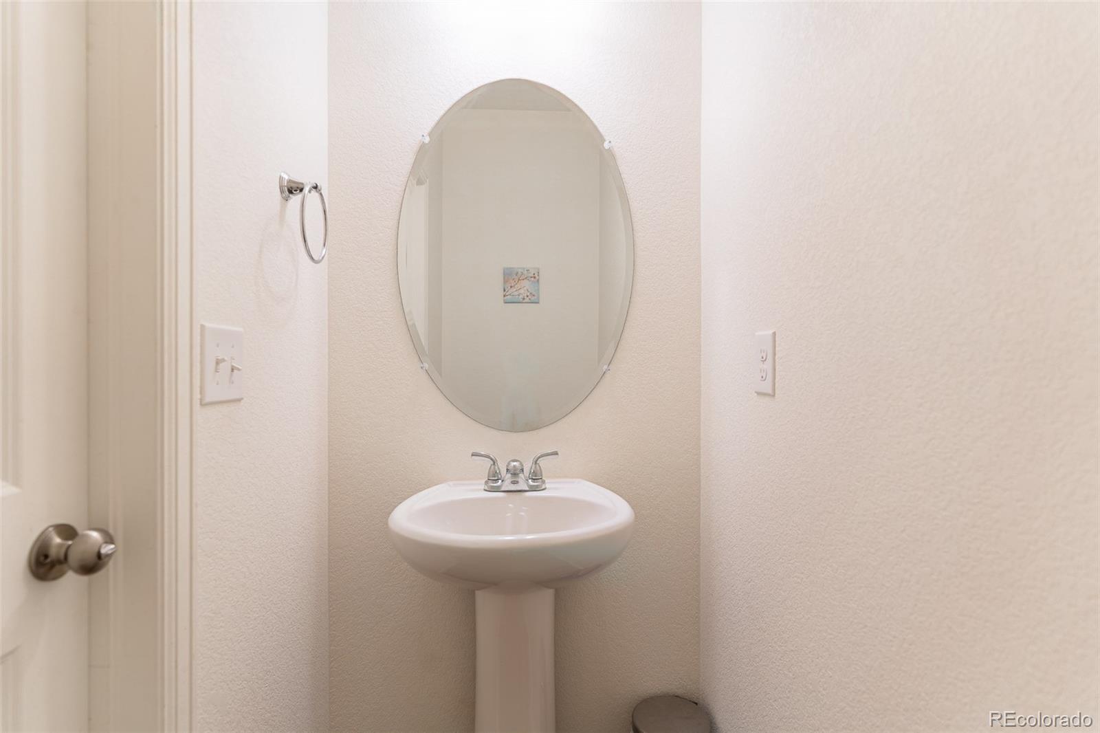 MLS Image #8 for 211 s oak hill street,aurora, Colorado