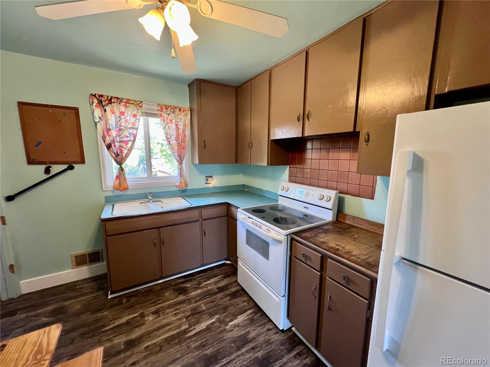 MLS Image #5 for 1466 e 111th place,northglenn, Colorado