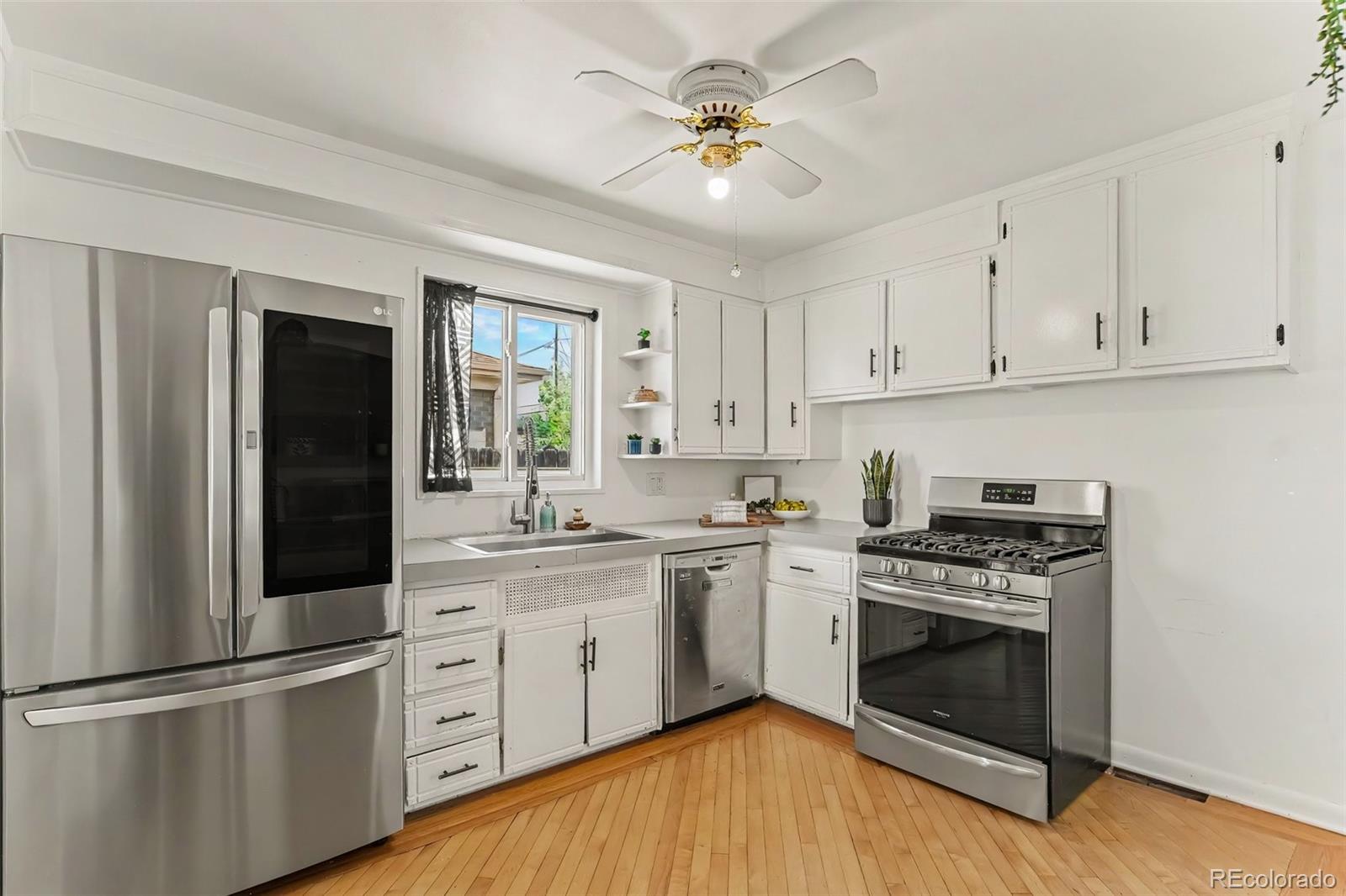 MLS Image #8 for 6910  ruth way,denver, Colorado