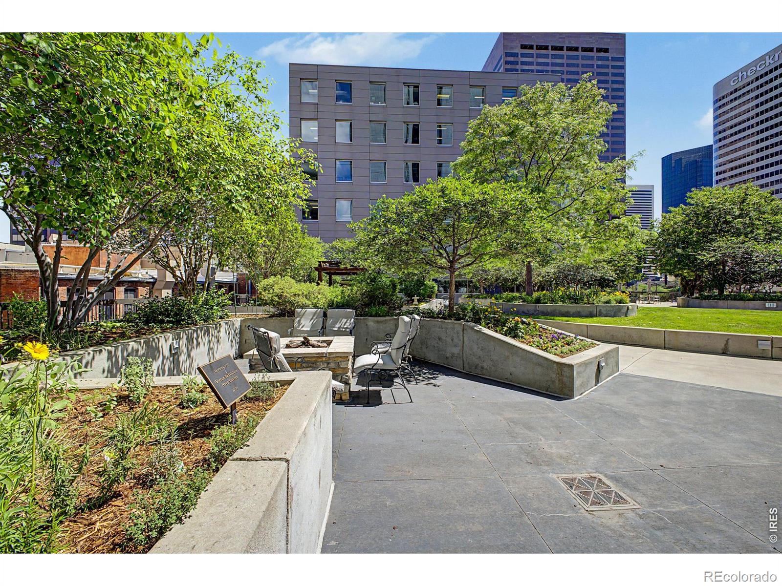 MLS Image #36 for 1625  larimer street 2805,denver, Colorado