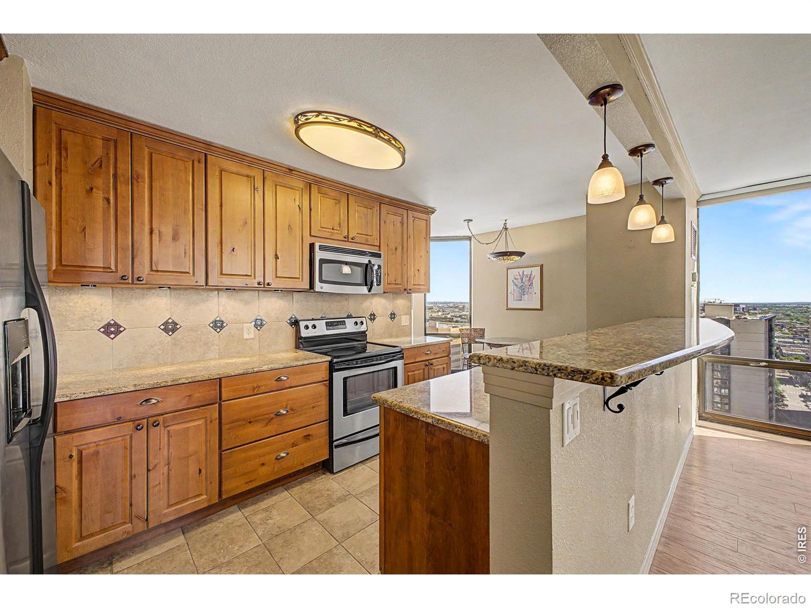 MLS Image #8 for 1625  larimer street 2805,denver, Colorado