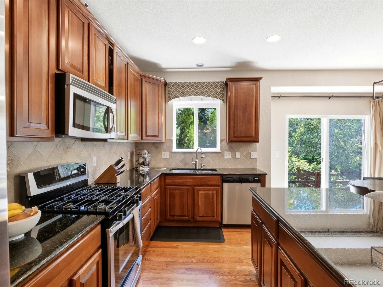 MLS Image #15 for 13256  mirror lake way,broomfield, Colorado