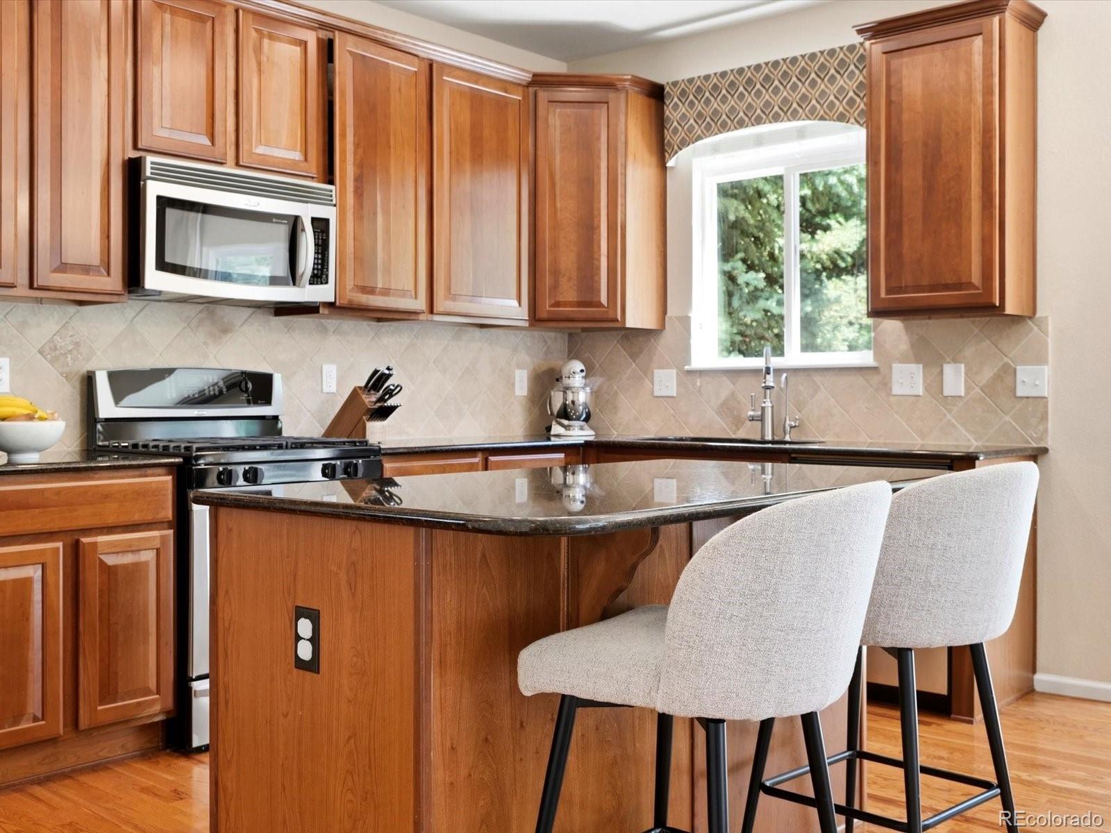 MLS Image #18 for 13256  mirror lake way,broomfield, Colorado