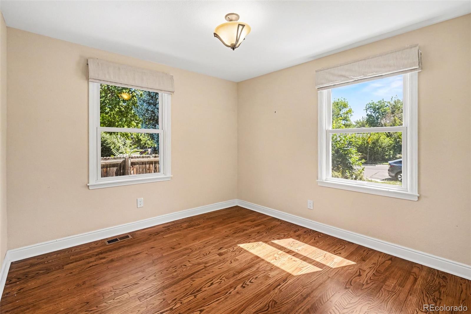 MLS Image #10 for 2935 s clermont drive,denver, Colorado