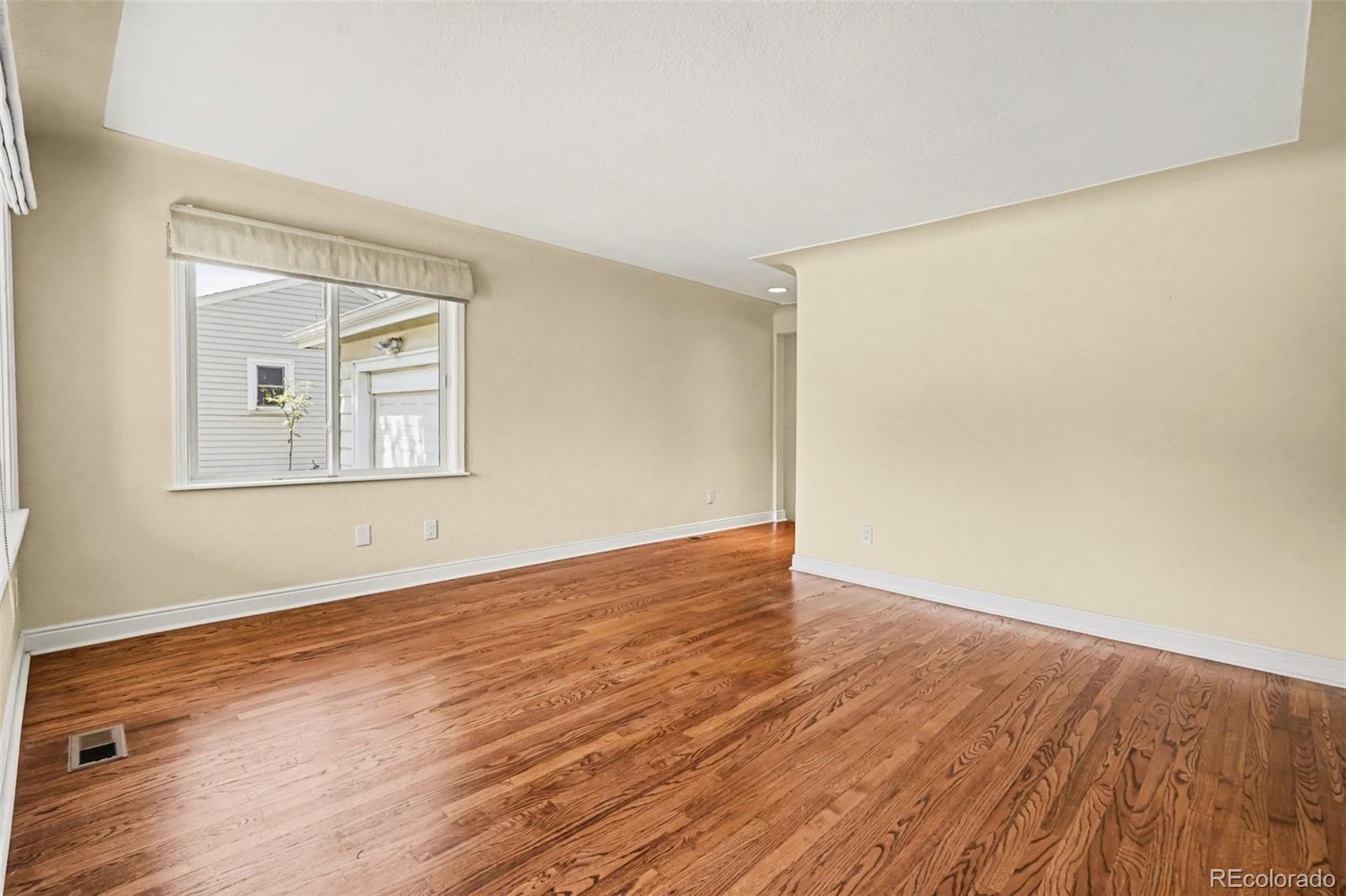 MLS Image #4 for 2935 s clermont drive,denver, Colorado