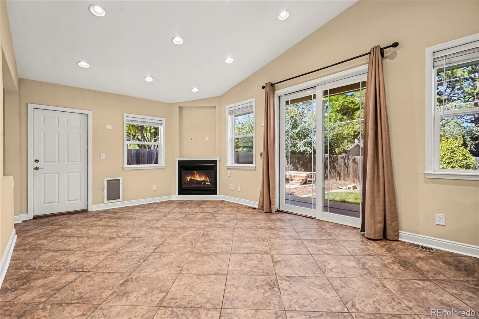 MLS Image #5 for 2935 s clermont drive,denver, Colorado
