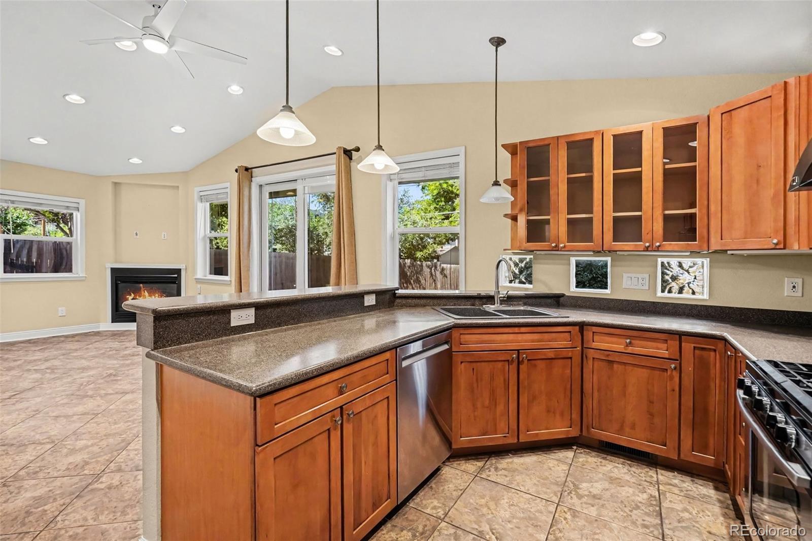 MLS Image #7 for 2935 s clermont drive,denver, Colorado
