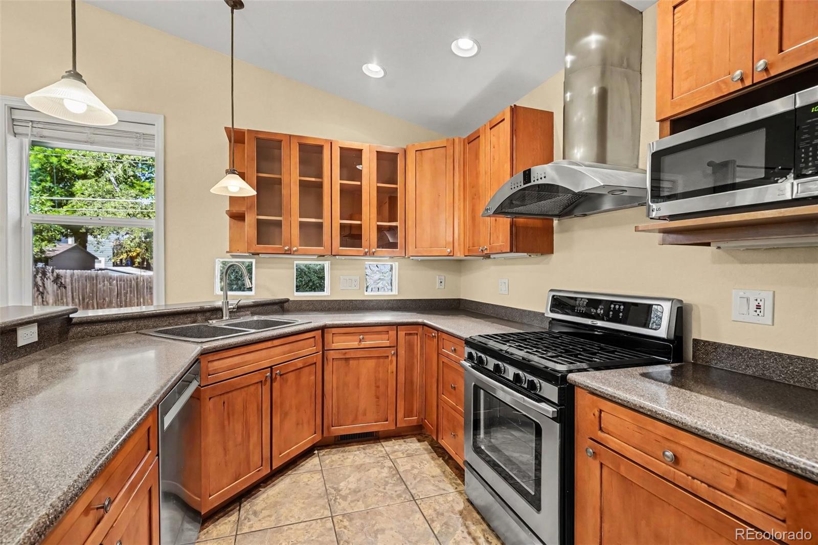 MLS Image #9 for 2935 s clermont drive,denver, Colorado