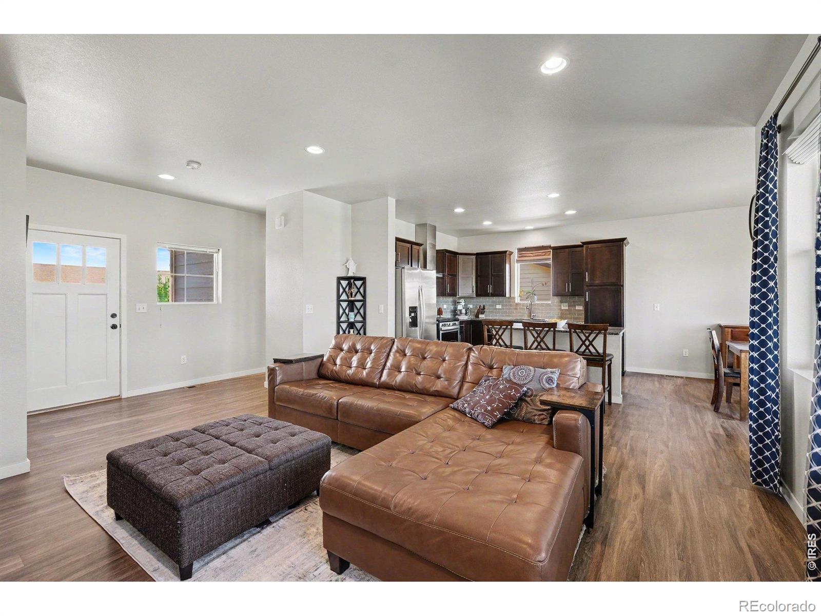 MLS Image #2 for 7467  horsechestnut street,wellington, Colorado