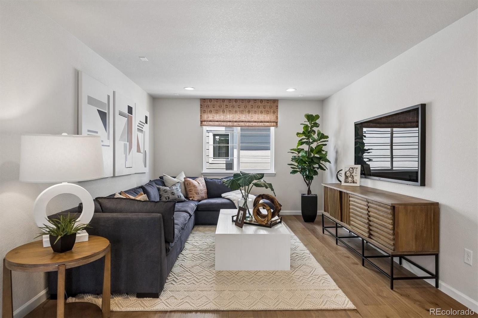 MLS Image #12 for 9206  telluride court,commerce city, Colorado
