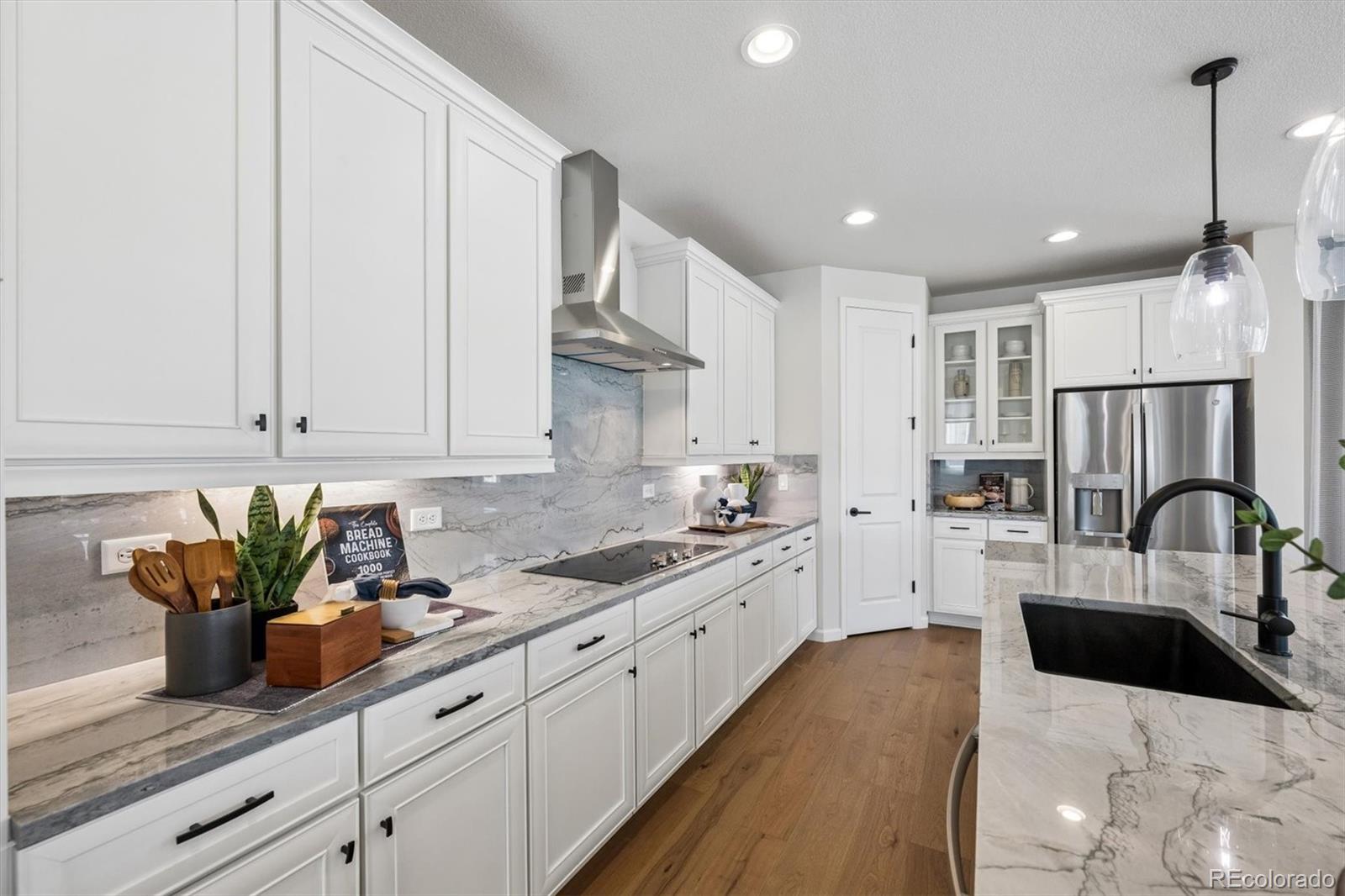 MLS Image #5 for 9206  telluride court,commerce city, Colorado