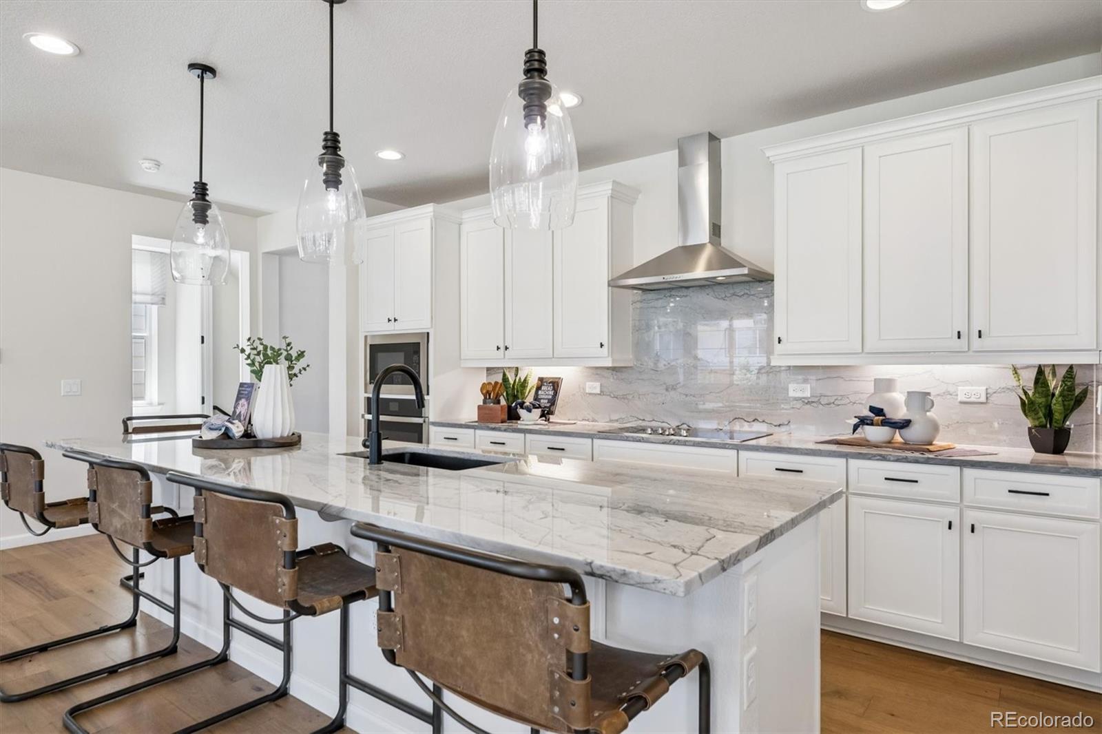 MLS Image #6 for 9206  telluride court,commerce city, Colorado