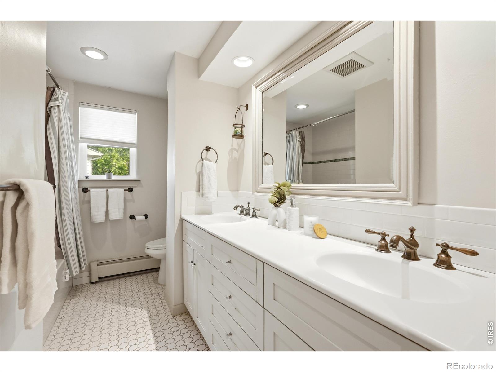 MLS Image #18 for 5000 s chester street,greenwood village, Colorado