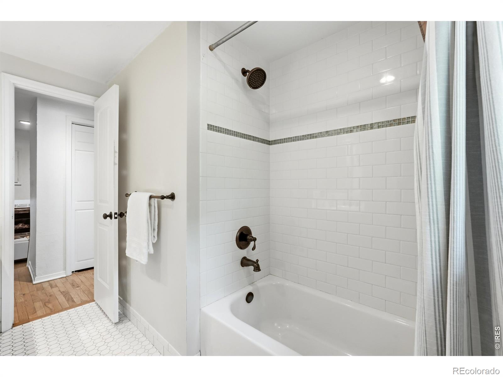 MLS Image #33 for 5000 s chester street,greenwood village, Colorado