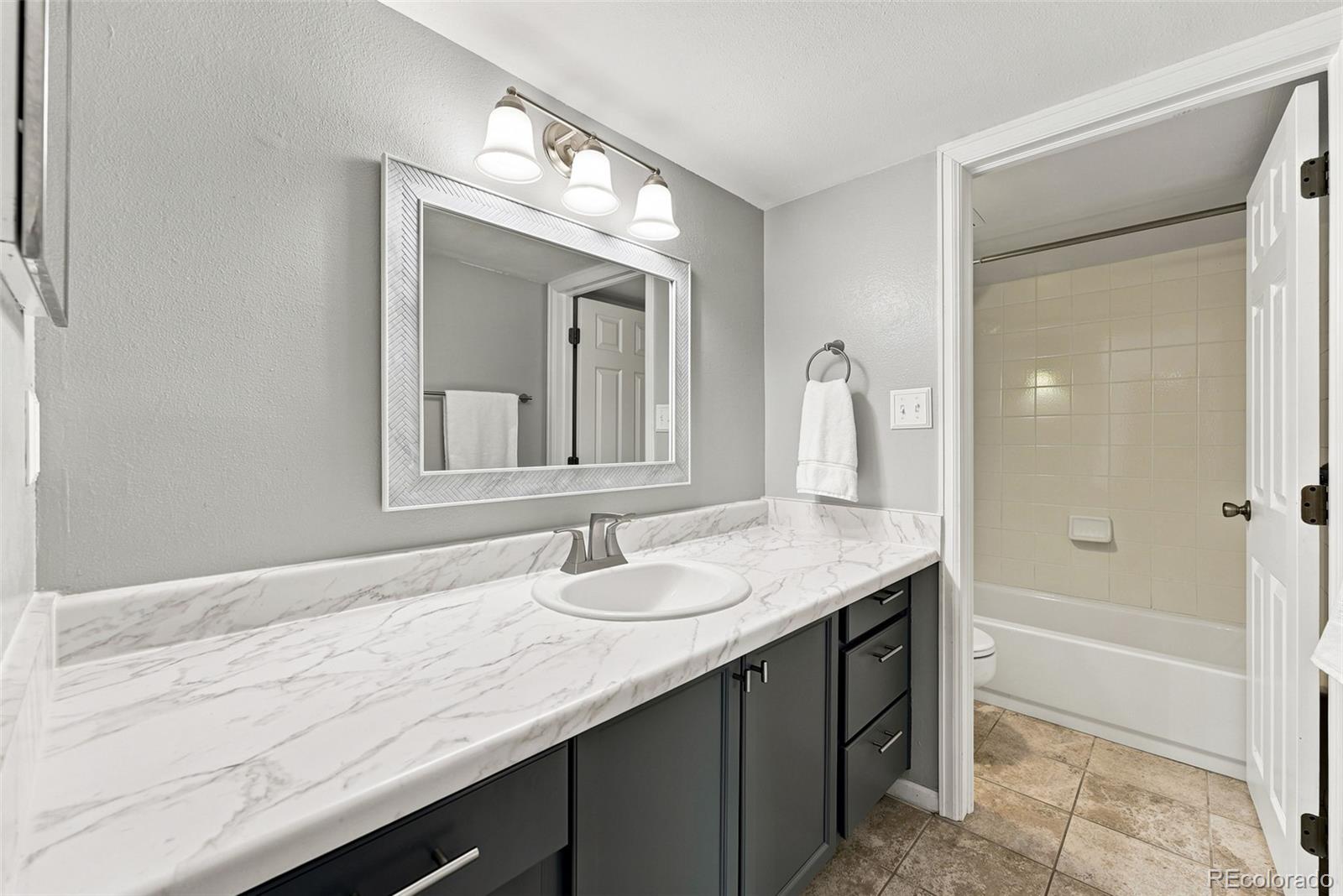 MLS Image #25 for 541 w crestline circle,littleton, Colorado
