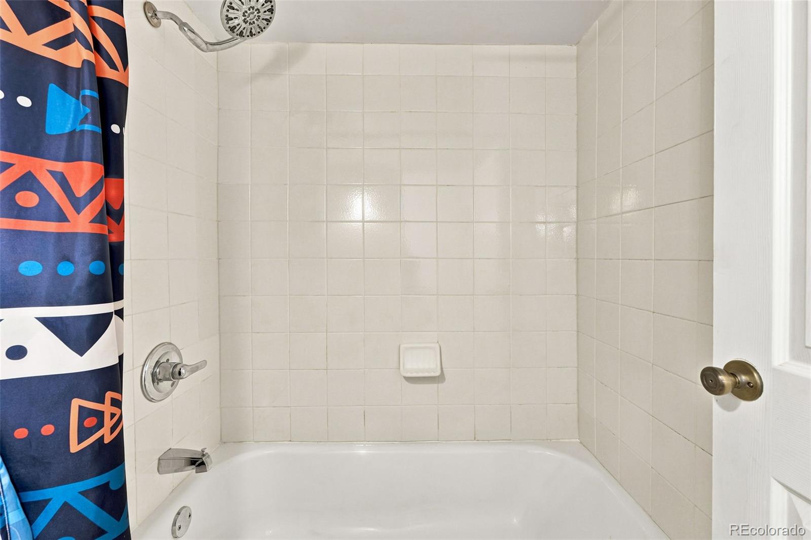 MLS Image #26 for 541 w crestline circle,littleton, Colorado