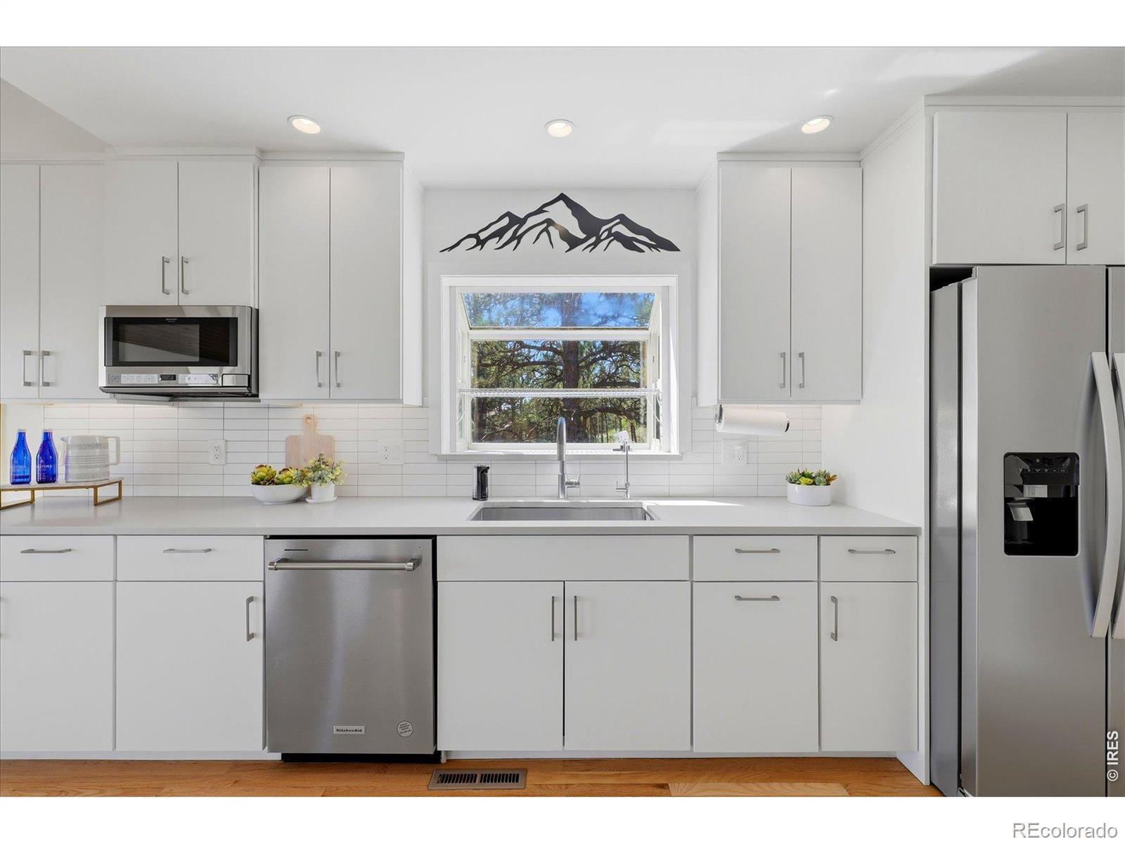 MLS Image #10 for 9042  thunderhead drive,boulder, Colorado
