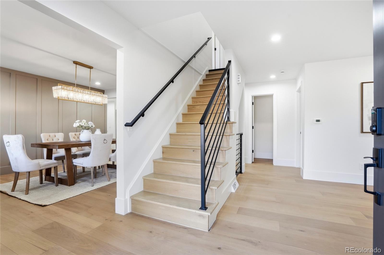 MLS Image #14 for 3645 s poplar street,denver, Colorado