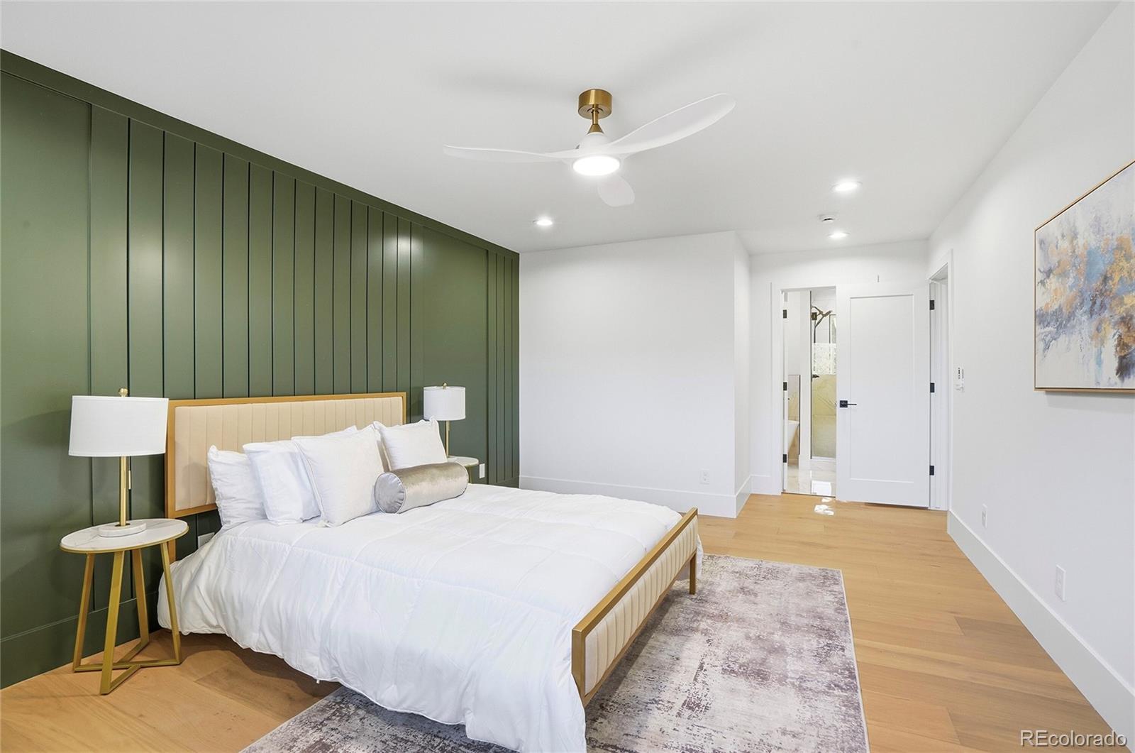 MLS Image #16 for 3645 s poplar street,denver, Colorado