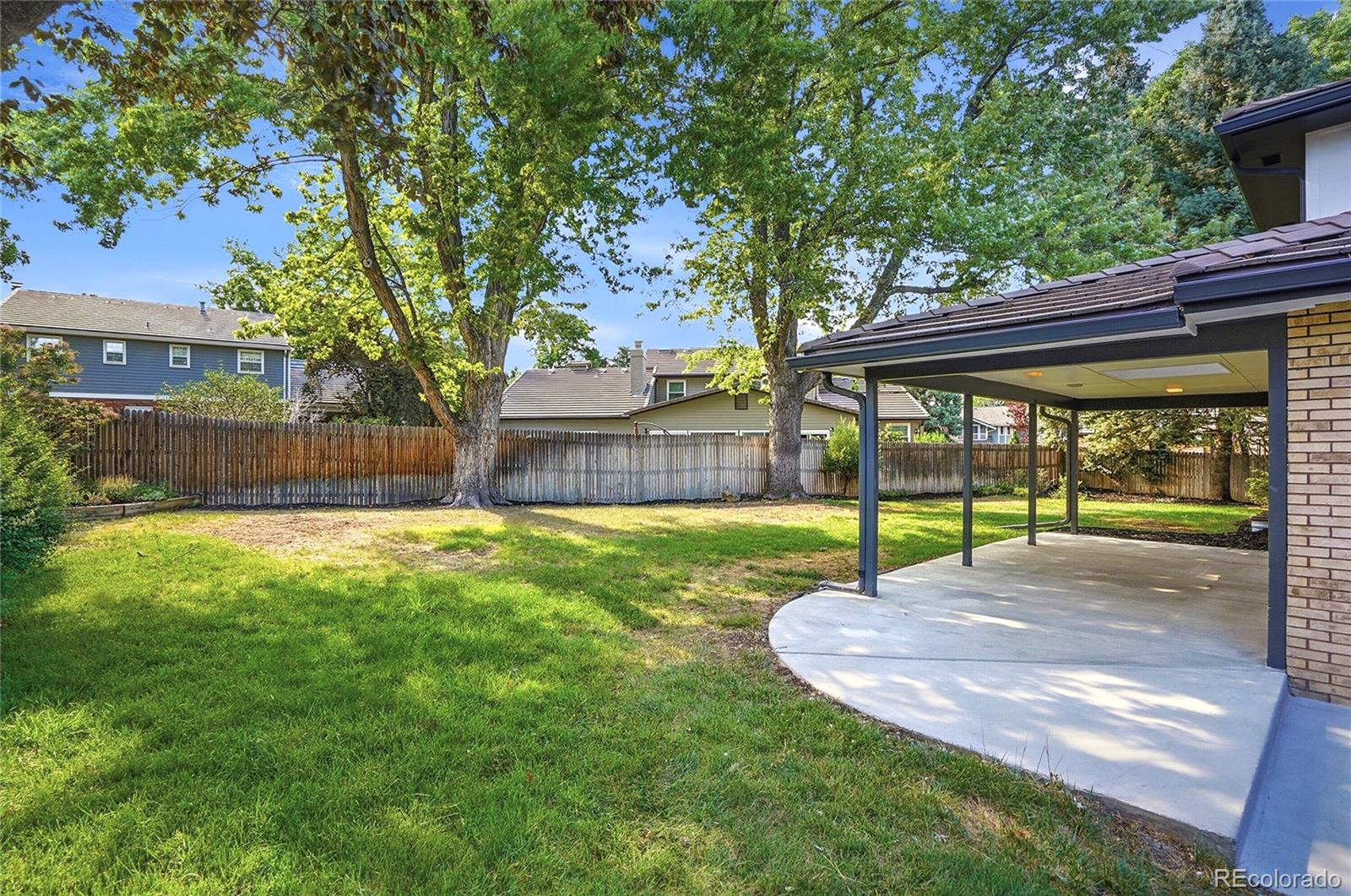 MLS Image #38 for 3645 s poplar street,denver, Colorado
