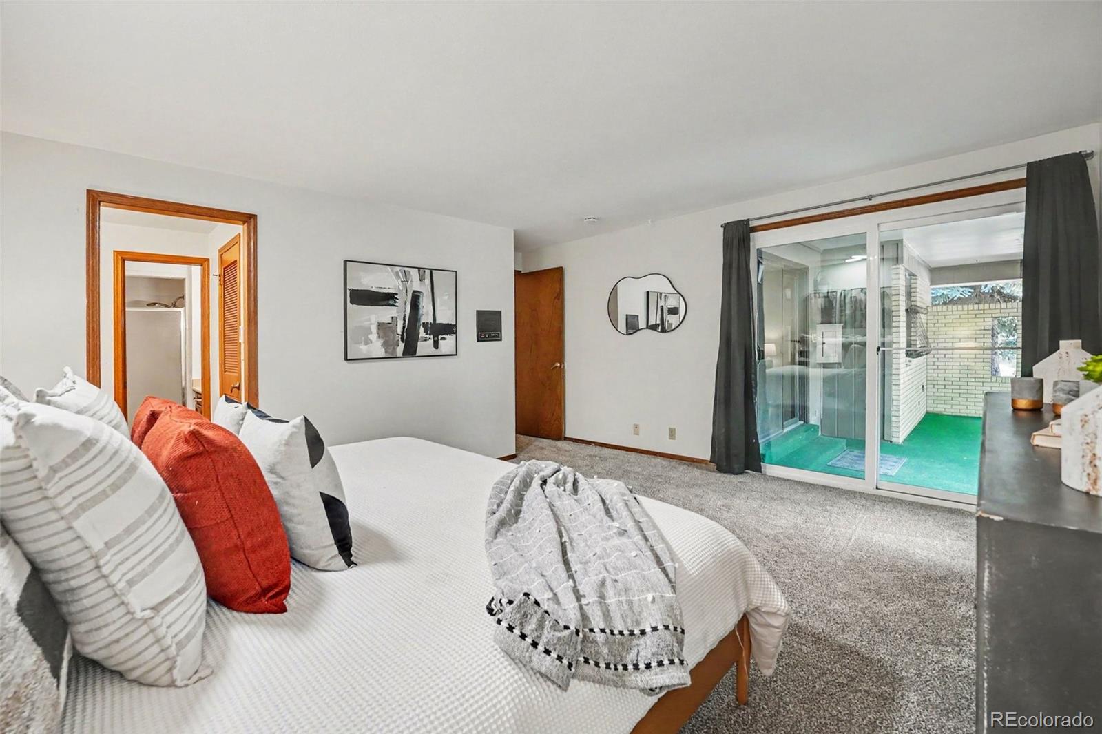 MLS Image #11 for 8550 w 10th avenue,lakewood, Colorado
