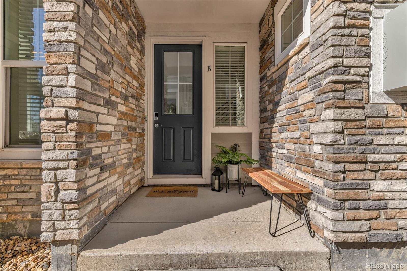 MLS Image #3 for 5745 s buchanan court,aurora, Colorado