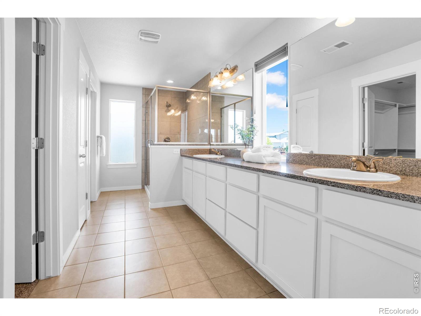 MLS Image #15 for 2104  gather court,windsor, Colorado