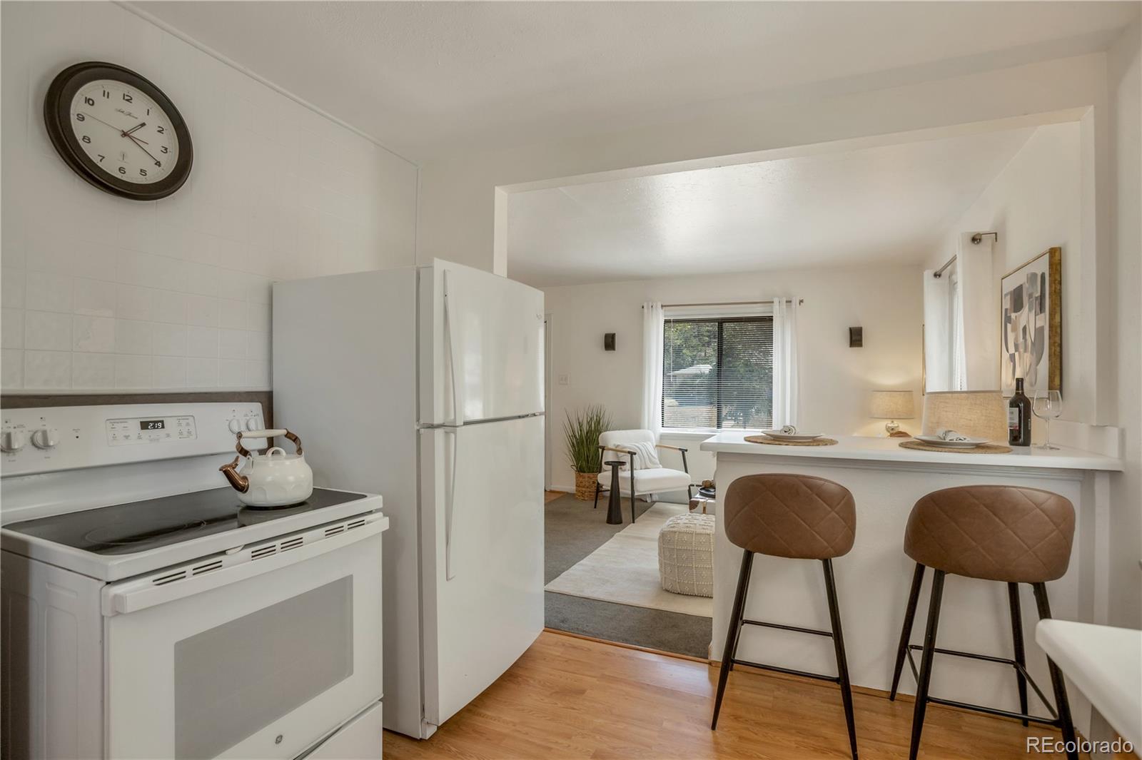 MLS Image #15 for 22  bryant way,denver, Colorado