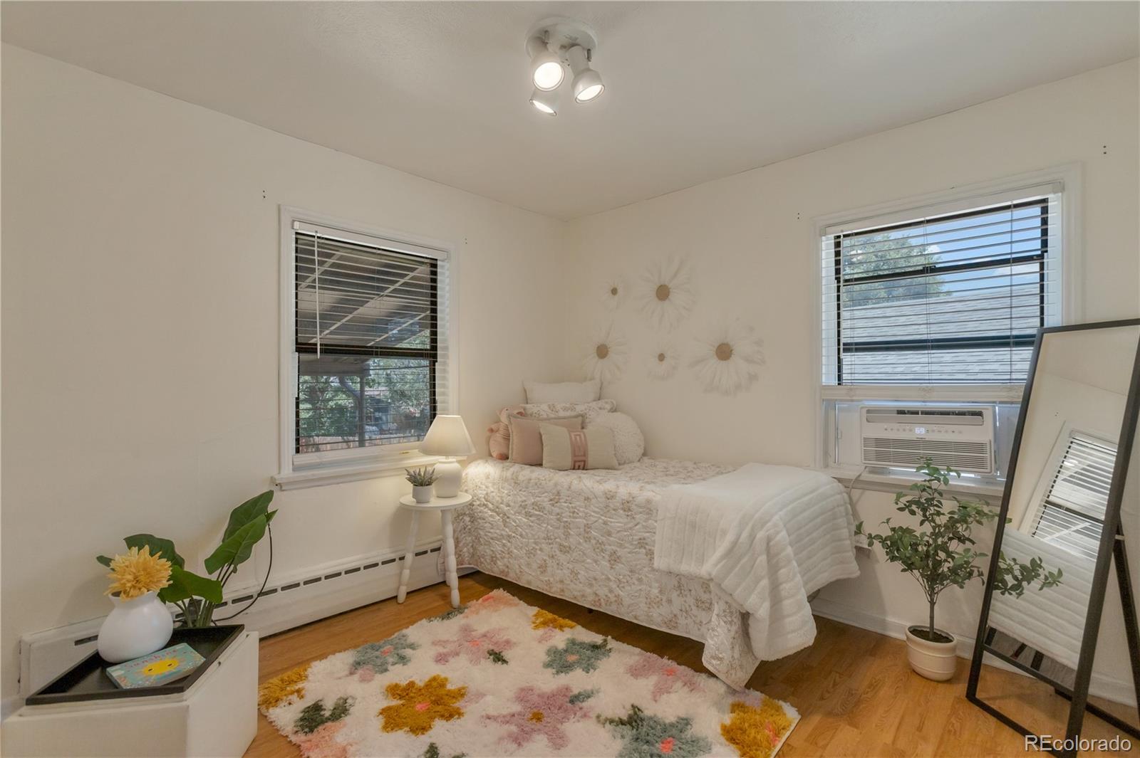 MLS Image #18 for 22  bryant way,denver, Colorado