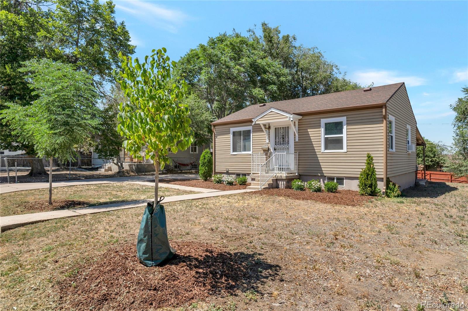 MLS Image #4 for 22  bryant way,denver, Colorado