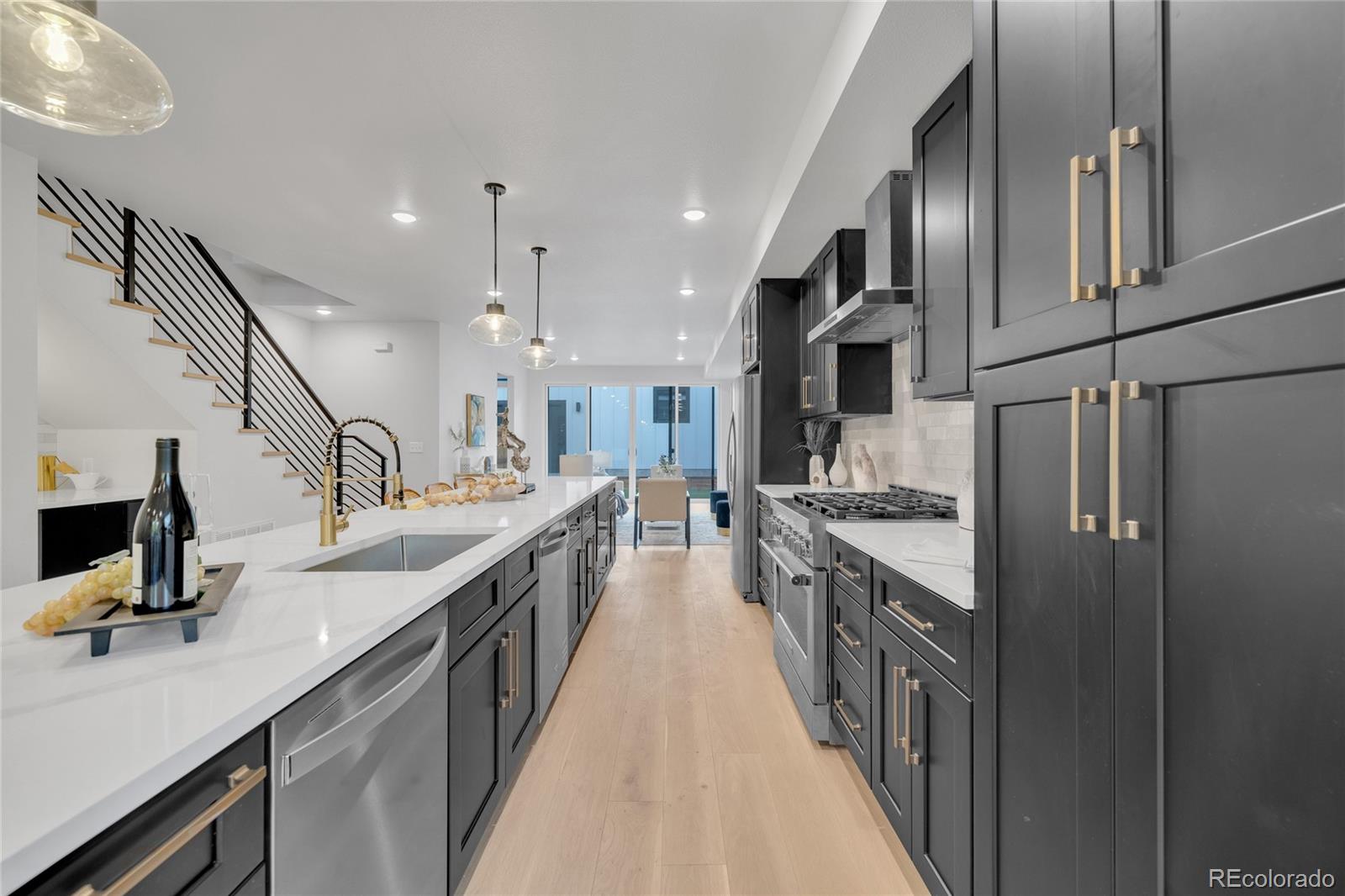 MLS Image #9 for 2339 n irving ,denver, Colorado