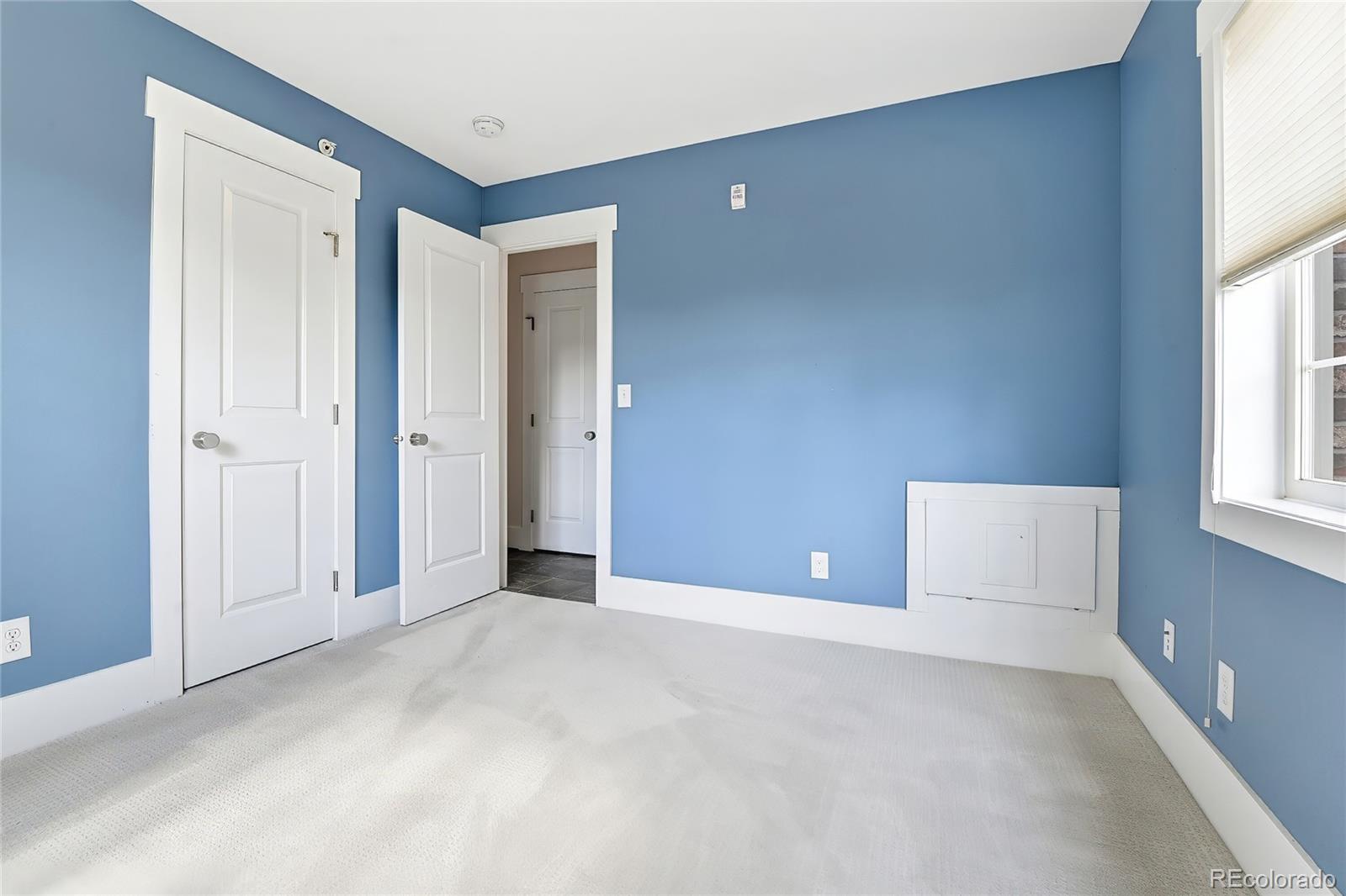 MLS Image #25 for 936 s pearl street,denver, Colorado