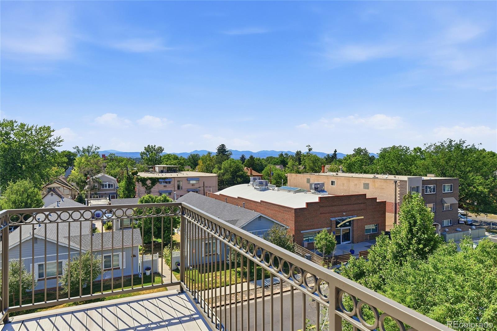 MLS Image #42 for 936 s pearl street,denver, Colorado
