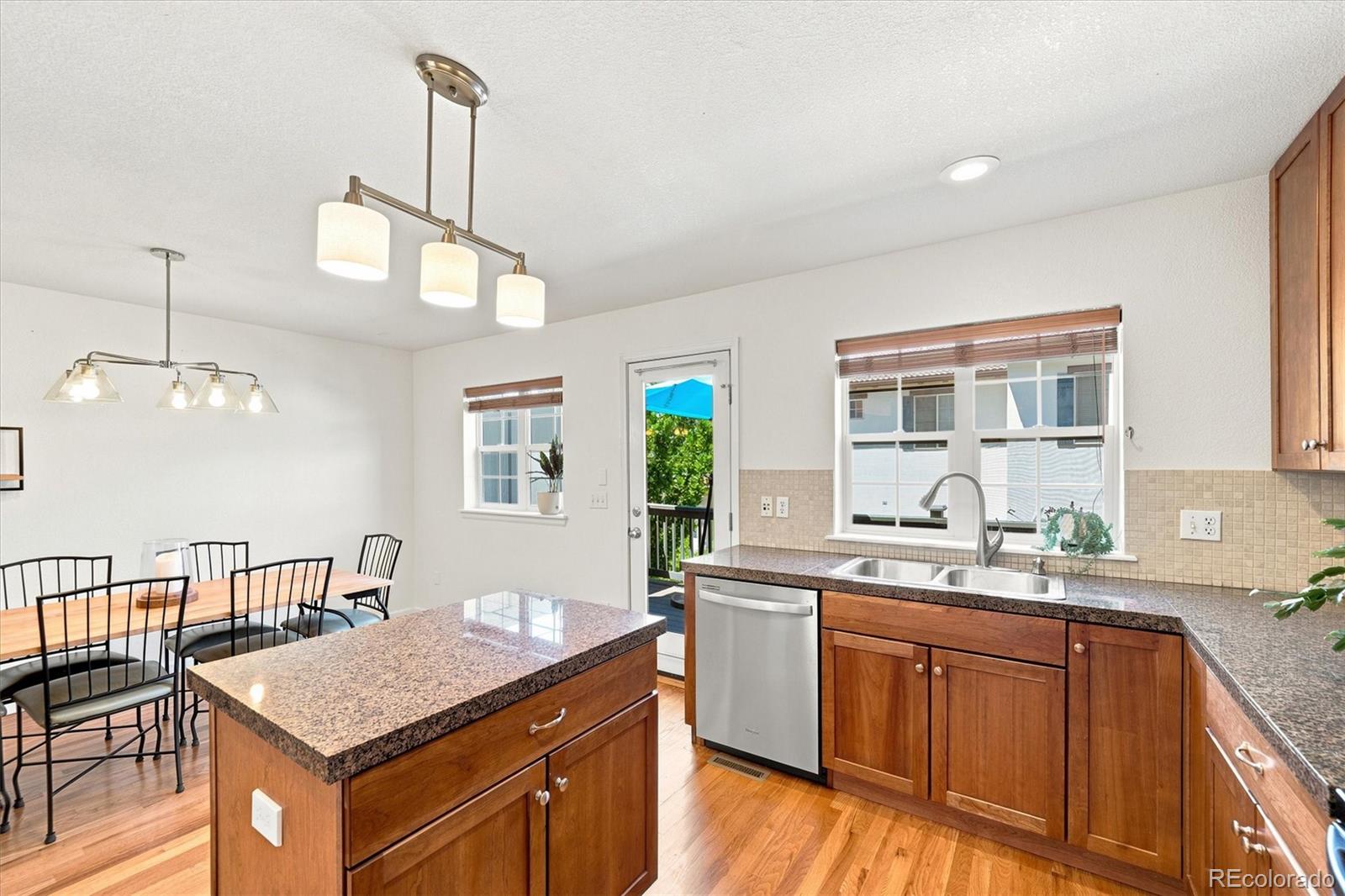 MLS Image #11 for 8705 e 29th place,denver, Colorado