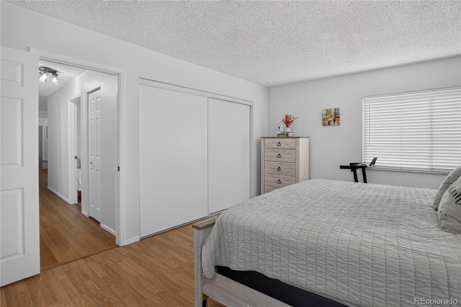 MLS Image #14 for 12495 e amherst circle,aurora, Colorado