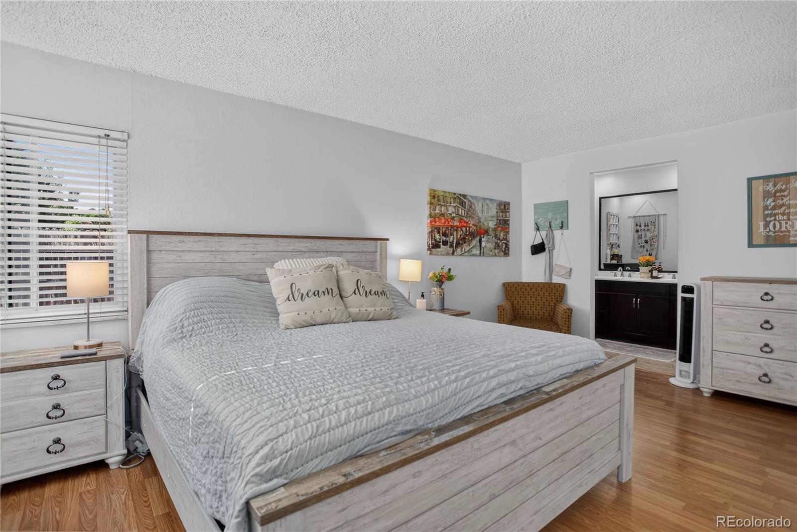 MLS Image #15 for 12495 e amherst circle,aurora, Colorado